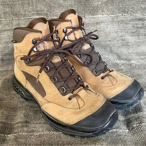 Hanwag “Banks” Gore-Tex Hiking Boots